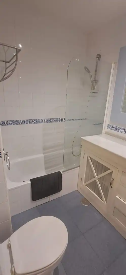 Bathroom of Flat for sale in Utrera  with Air Conditioner, Terrace and Storage room