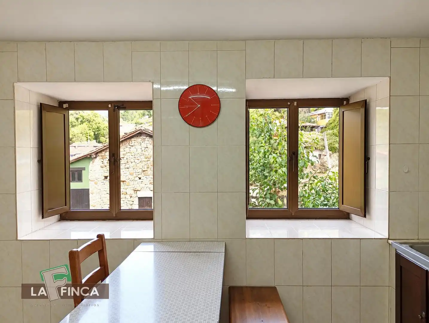 Kitchen of Detached homes for sale in Teverga, Asturias