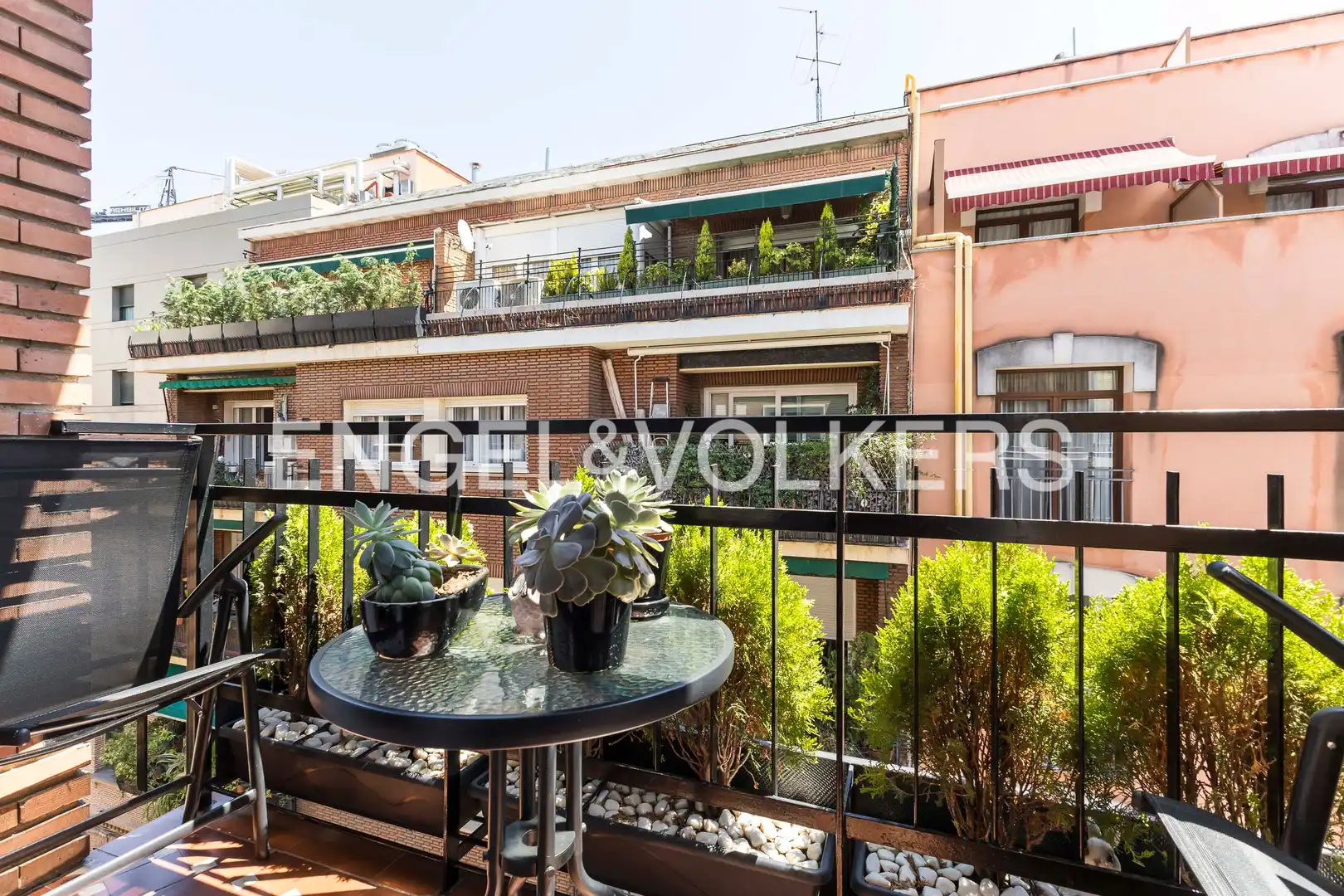 Balcony of Flat for sale in Madrid  with Air Conditioner, Heating and Parquet flooring