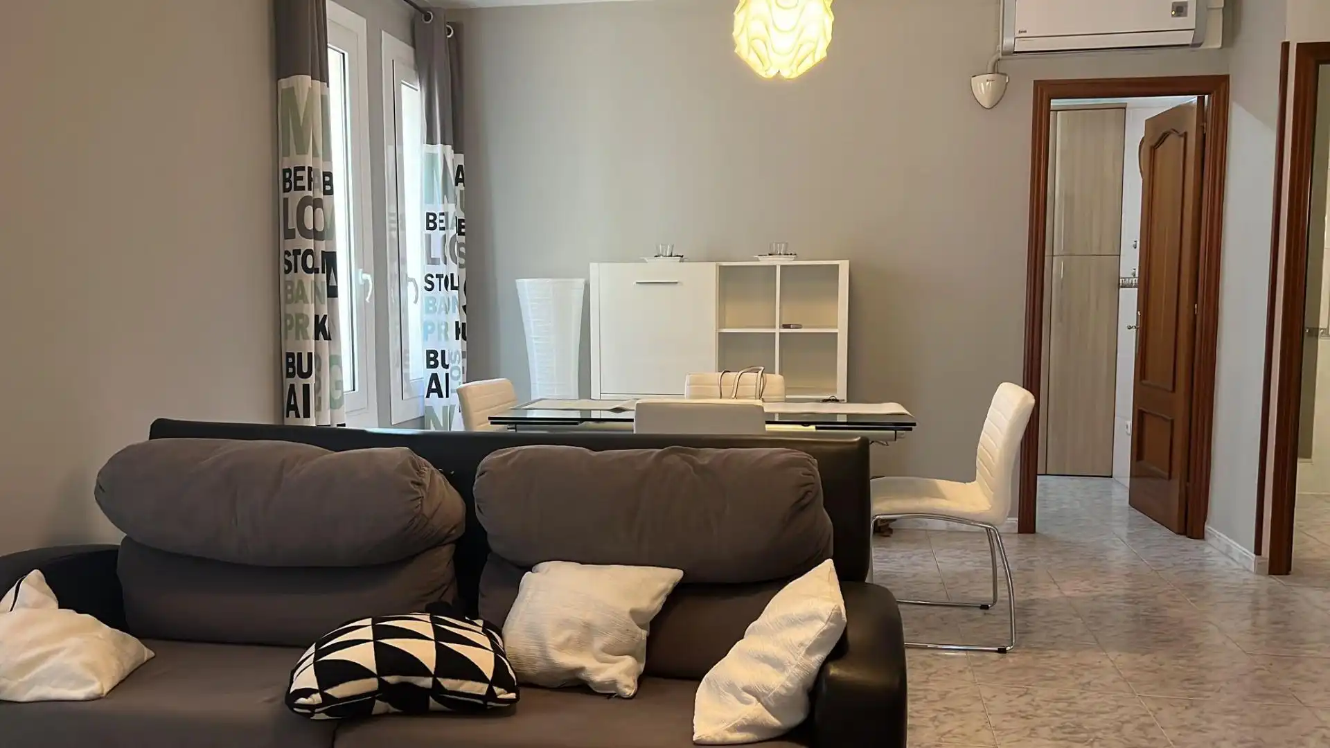Appartamento con terrazza in affitto a Sector ROBUSTER