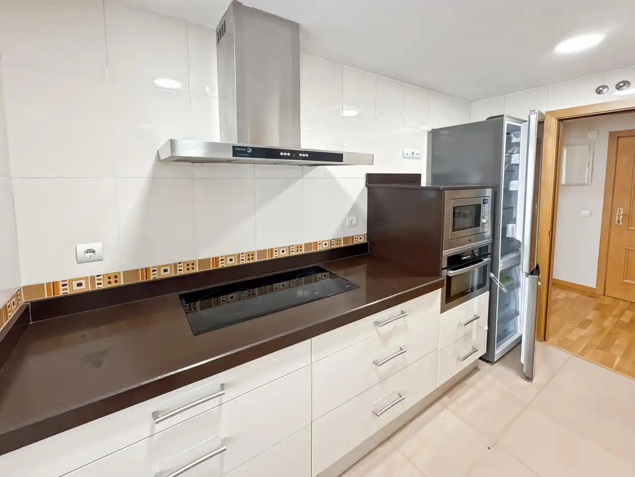 Flat with lift for sale in Calle de Bernardino de Pantorba, imagen 7