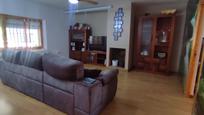 Living room of Flat for sale in  Albacete Capital  with Air Conditioner, Heating and Parquet flooring