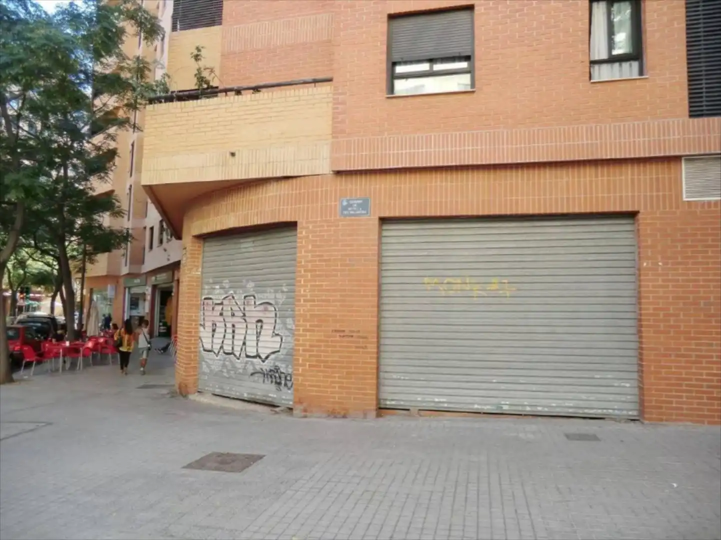 Exterior view of Commercial properties for sale in Valencia