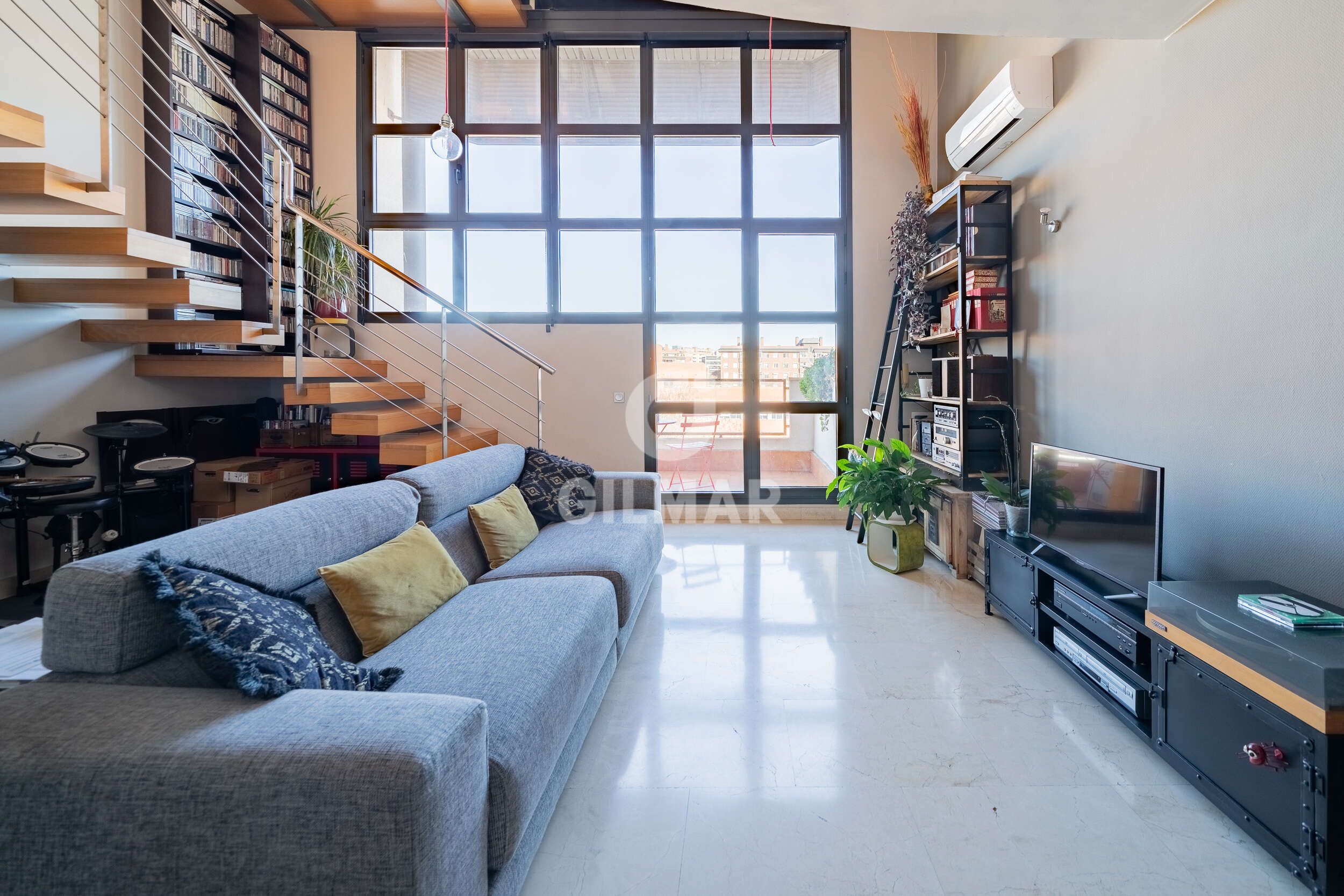 Living room of Duplex for sale in San Sebastián de los Reyes  with Terrace and Swimming Pool