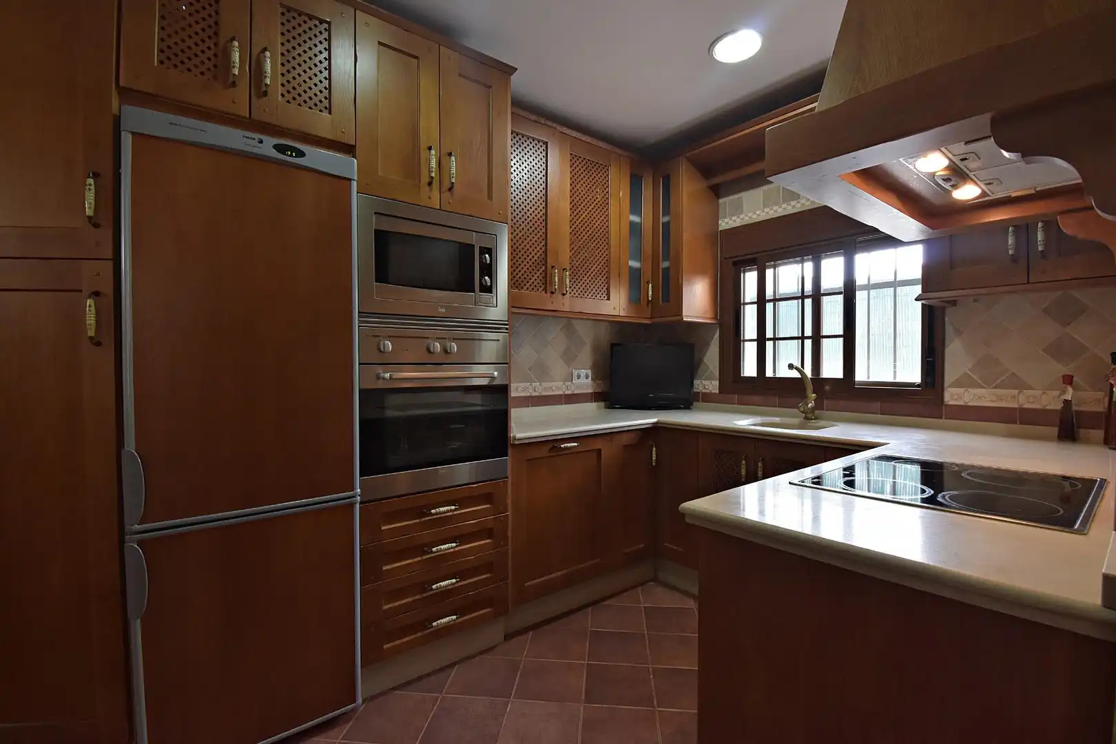 Kitchen of Houses for sale in Jerez de la Frontera  with Air Conditioner and Private garden