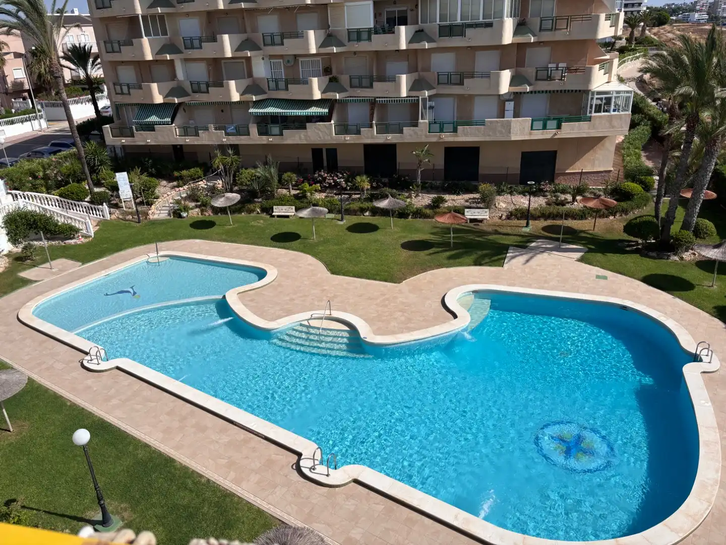Apartamento con piscina en alquiler en Avenida de Francia 4, imagen 5