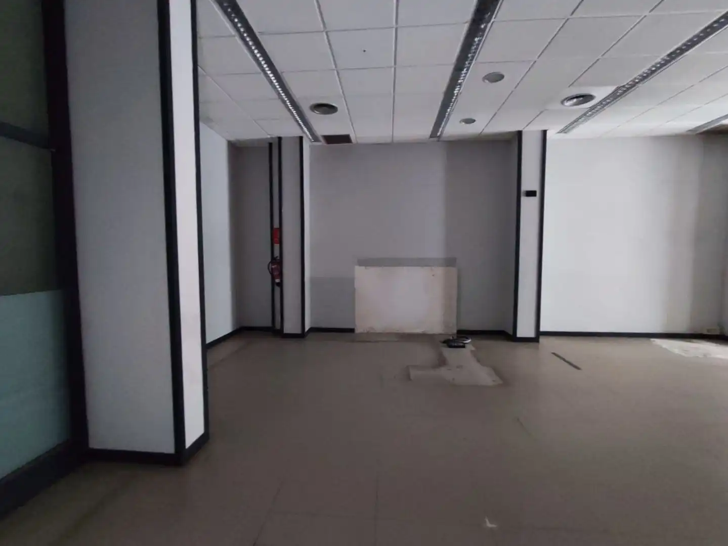 Local comercial en venda a Rocafonda, imagen 2