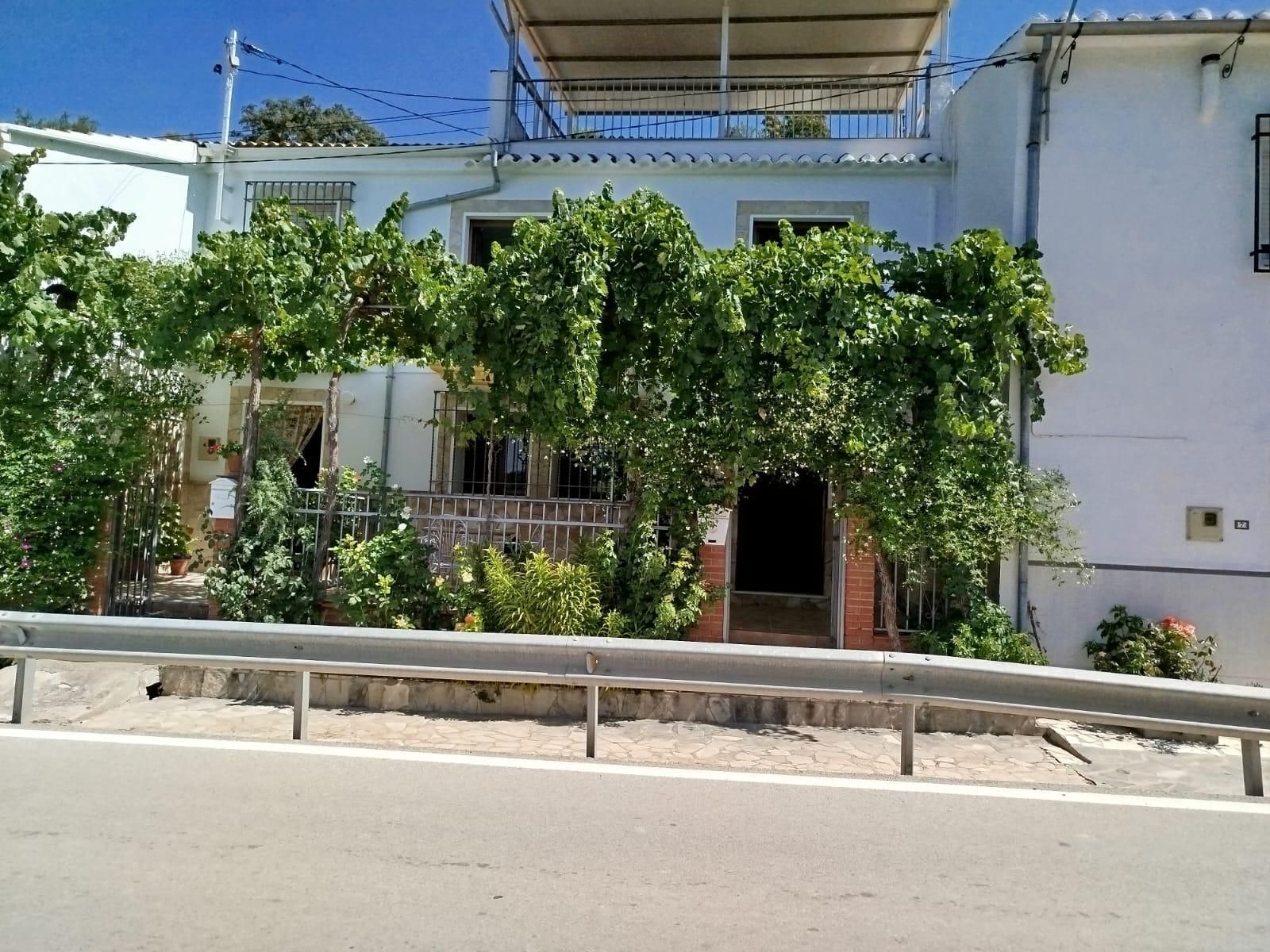 Exterior view of Single-family semi-detached for sale in Villanueva de Algaidas
