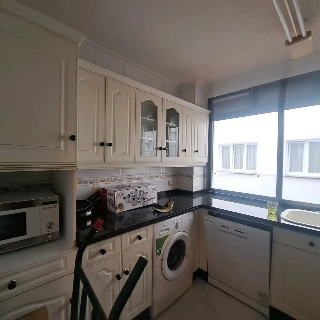 Küche von Wohnung zur Miete in Gijón 