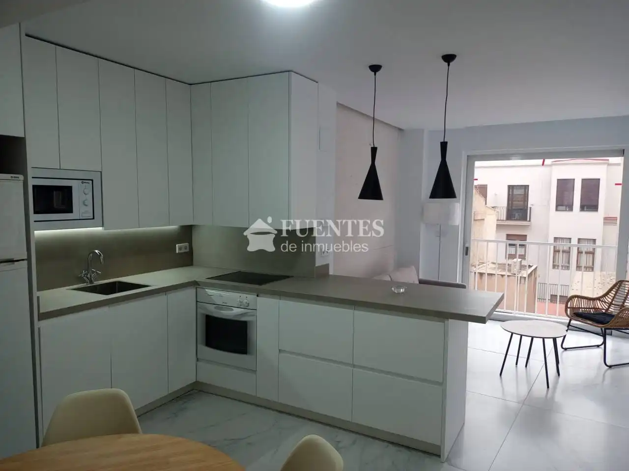 Kitchen of Flat for rent in Alicante / Alacant  with Terrace and Furnished