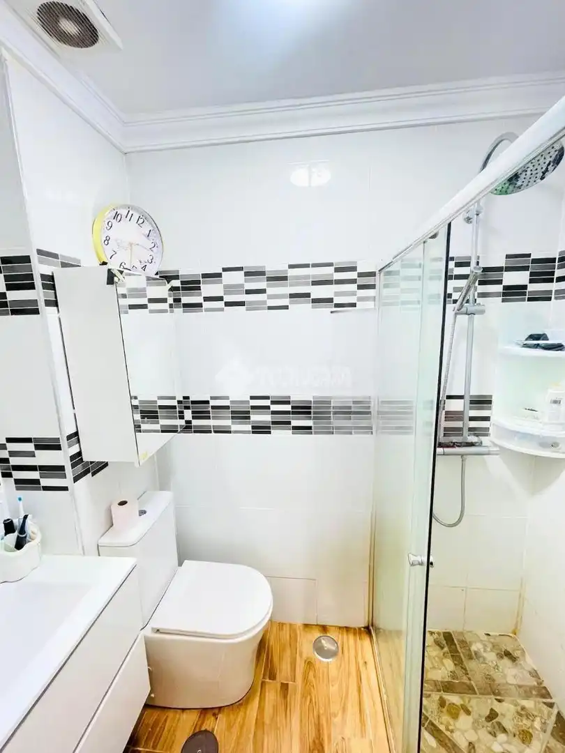 Bathroom of Flat for sale in Fuengirola  with Furnished