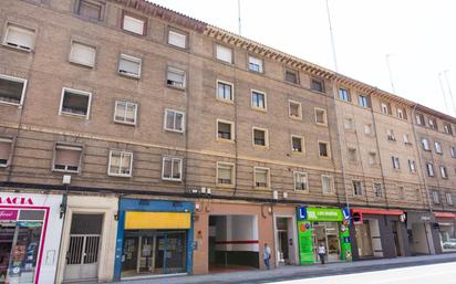 Exterior view of Flat for sale in  Zaragoza Capital  with Air Conditioner, Heating and Balcony