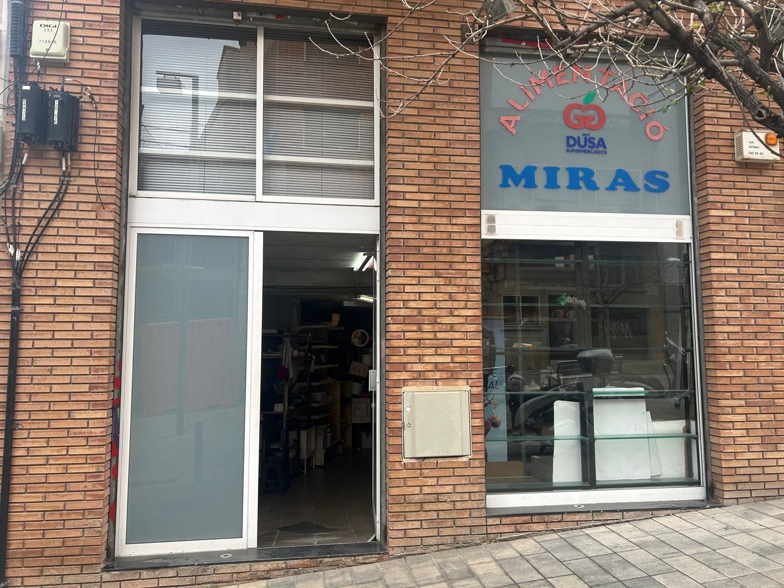 Premises to rent in El Guinardó