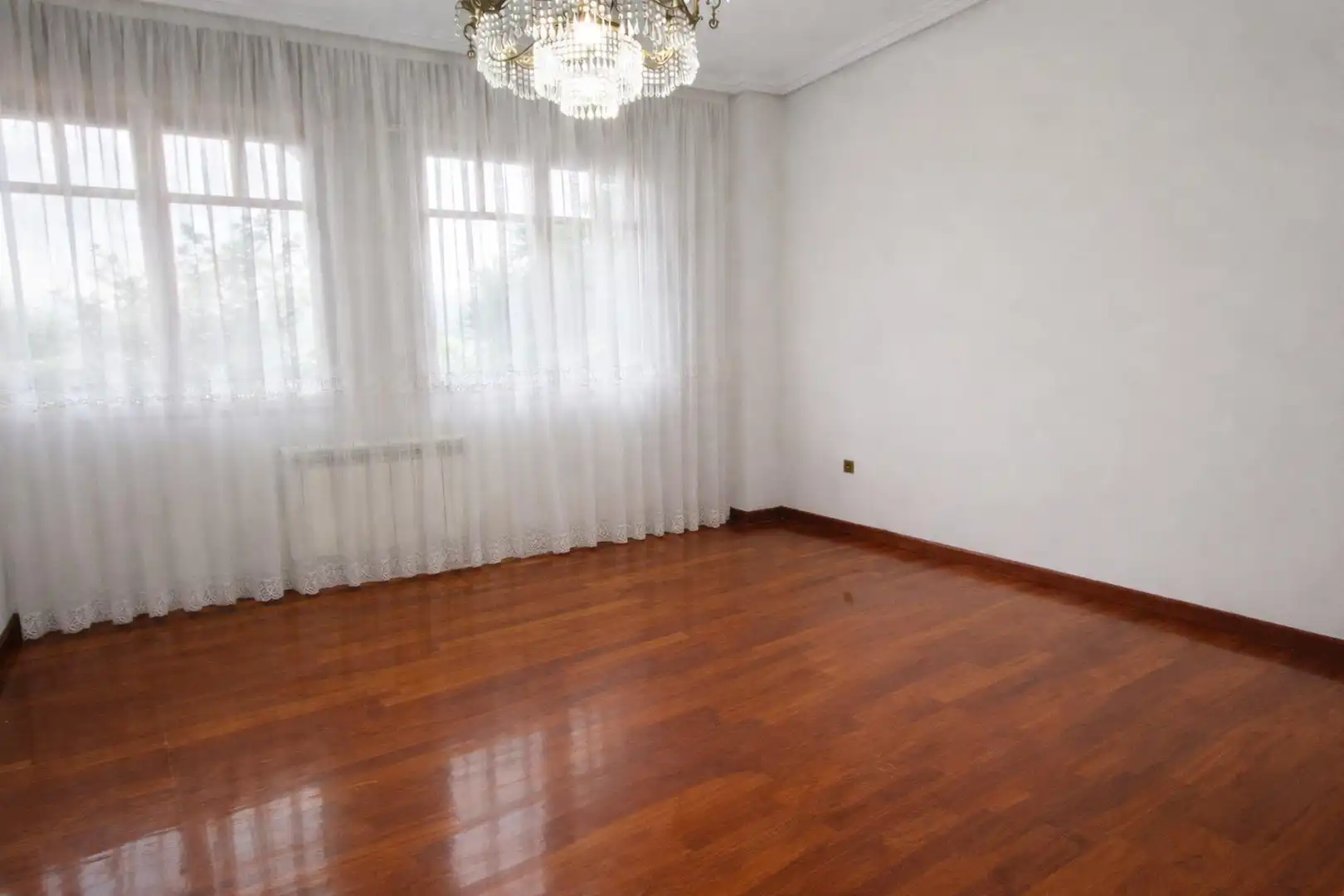 Bedroom of Houses for sale in Torrelavega   with Heating, Private garden and Terrace
