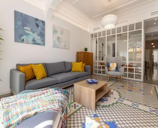 Living room of Apartment to share in  Valencia Capital  with Air Conditioner and Terrace