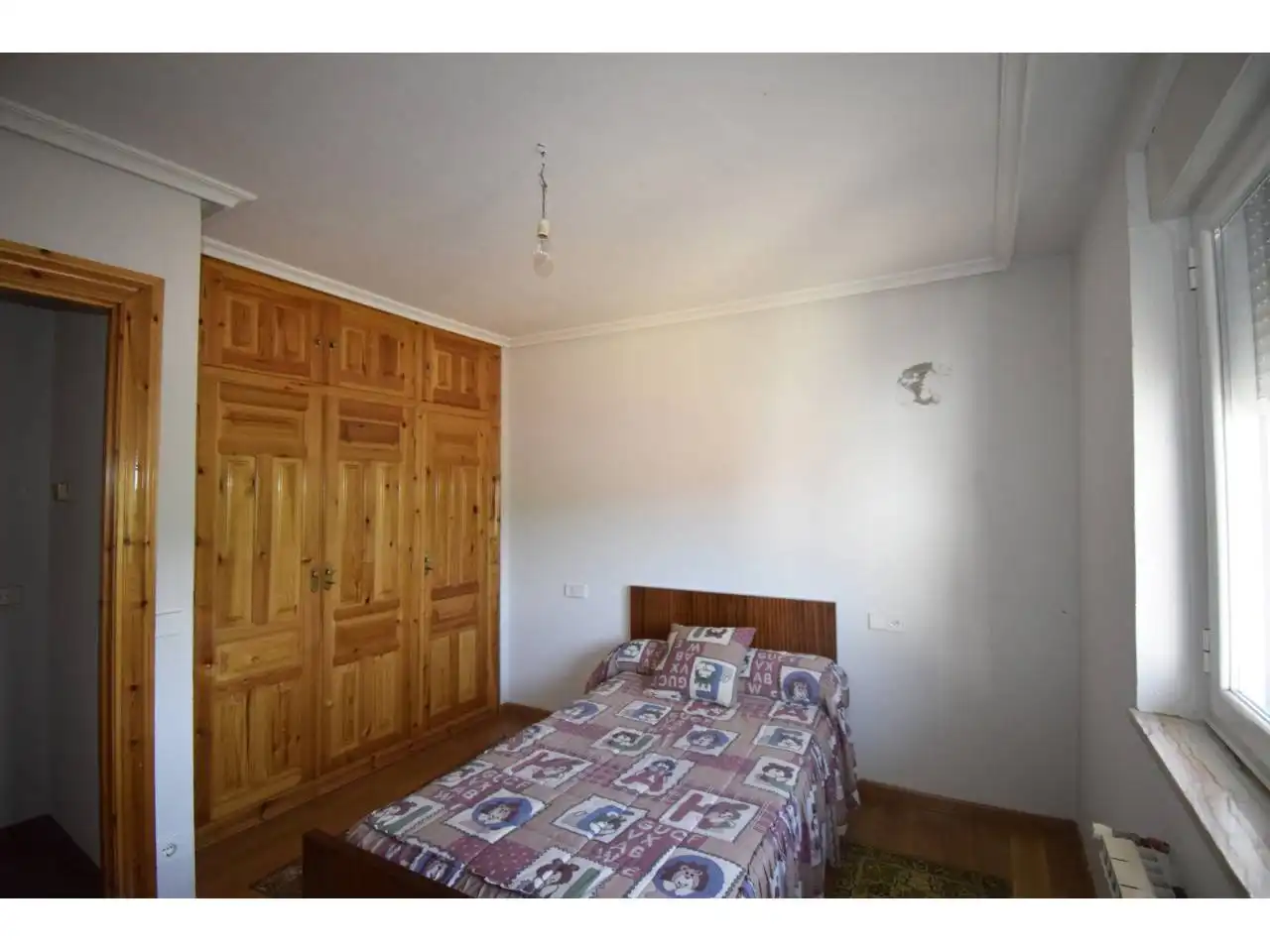 Habitación de Casa o chalet en venta en Vegaquemada con Calefacción y Jardín privado