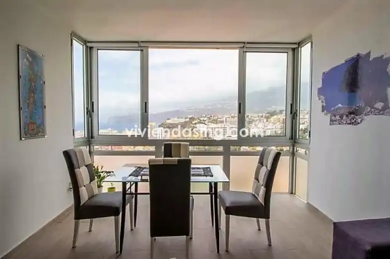 Comedor de Piso en venta en Puerto de la Cruz con Piscina comunitaria