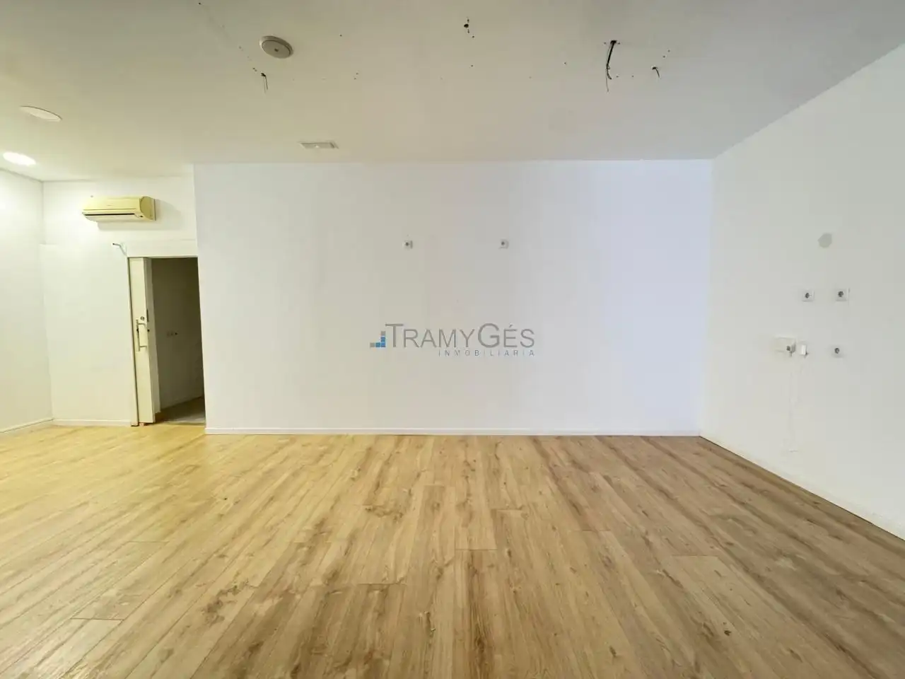 Local comercial en alquiler en EDUARDO IGLESIAS, imagen 11