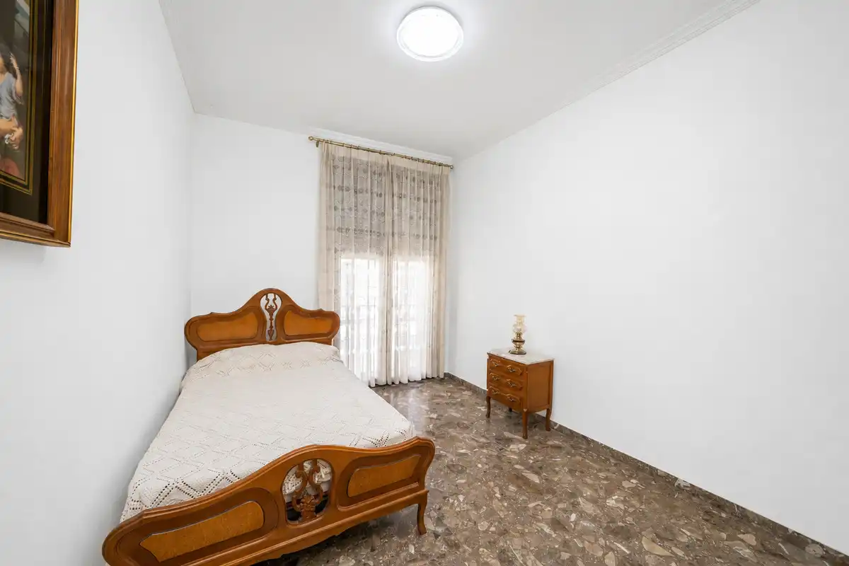 Bedroom of Flat for rent in Dénia  with Heating