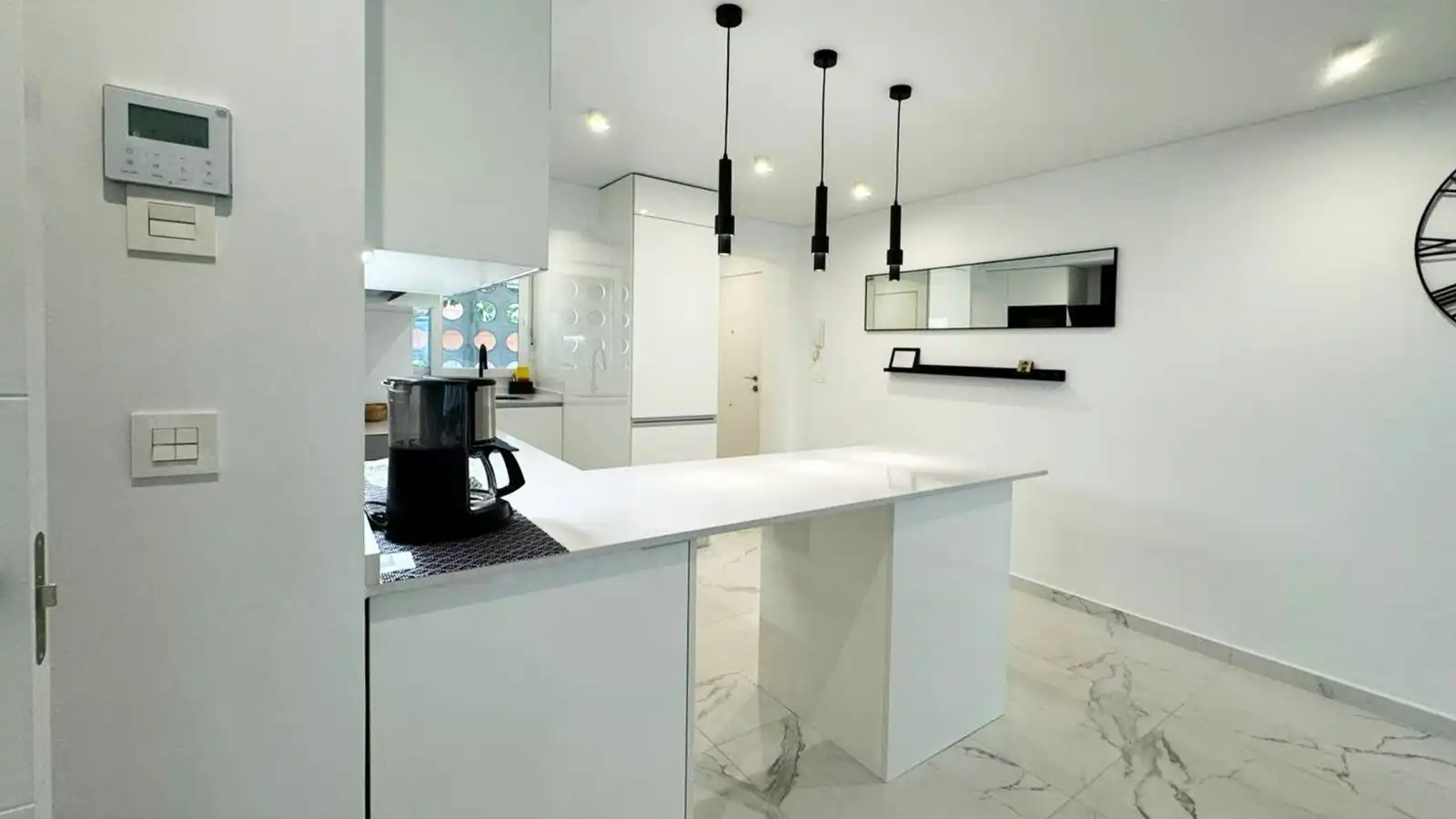 Cocina de Apartamento en venta en Elche / Elx con Aire acondicionado, Terraza y Amueblado
