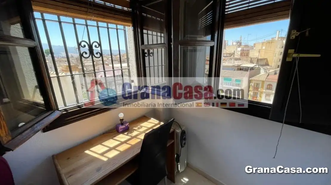 Terrasse von Wohnung zur untervermieten in Granada mit Klimaanlage, Heizung und Möbliert