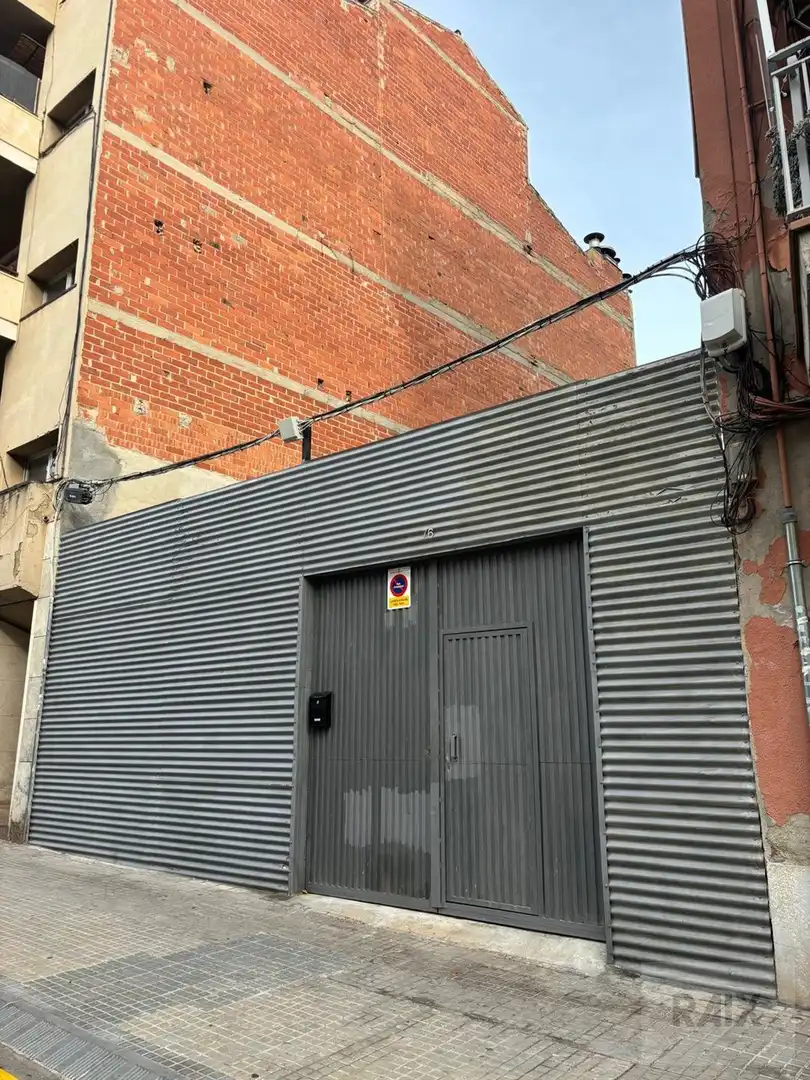 Vista exterior de Residencial en venta en Terrassa