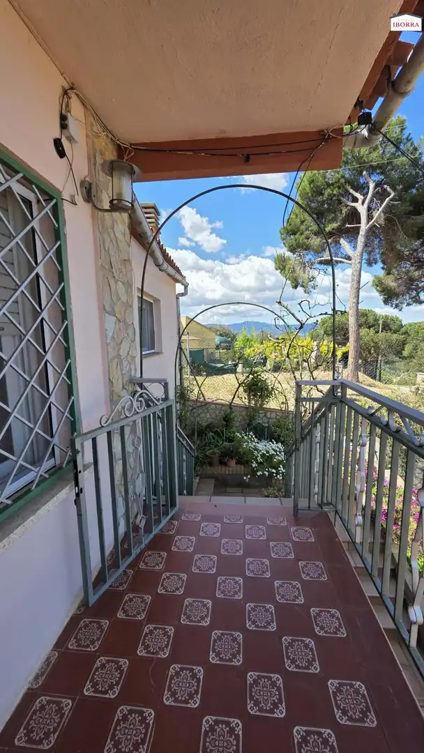 Terrassa de Casa o xalet en venda en Tordera amb Calefacció, Jardí privat i Traster