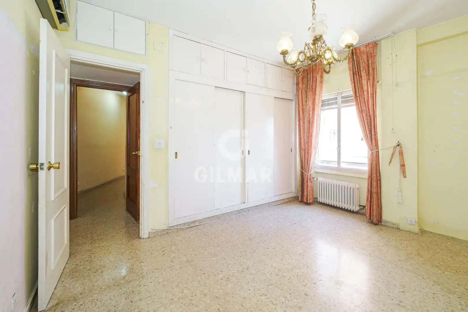 Habitación de Piso en venta en Sevilla con Calefacción y Jardín privado