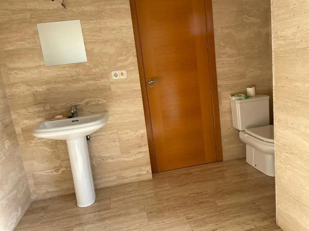 Baño de Ático de alquiler en Murcia con Aire acondicionado, Calefacción y Terraza