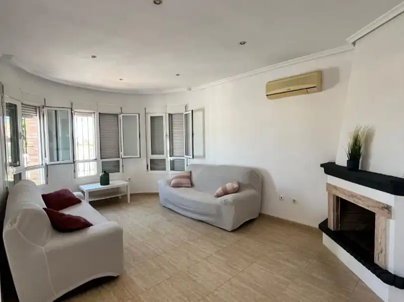 Casa amb jardí en venda a Calle Algarrobo 79, imagen 6