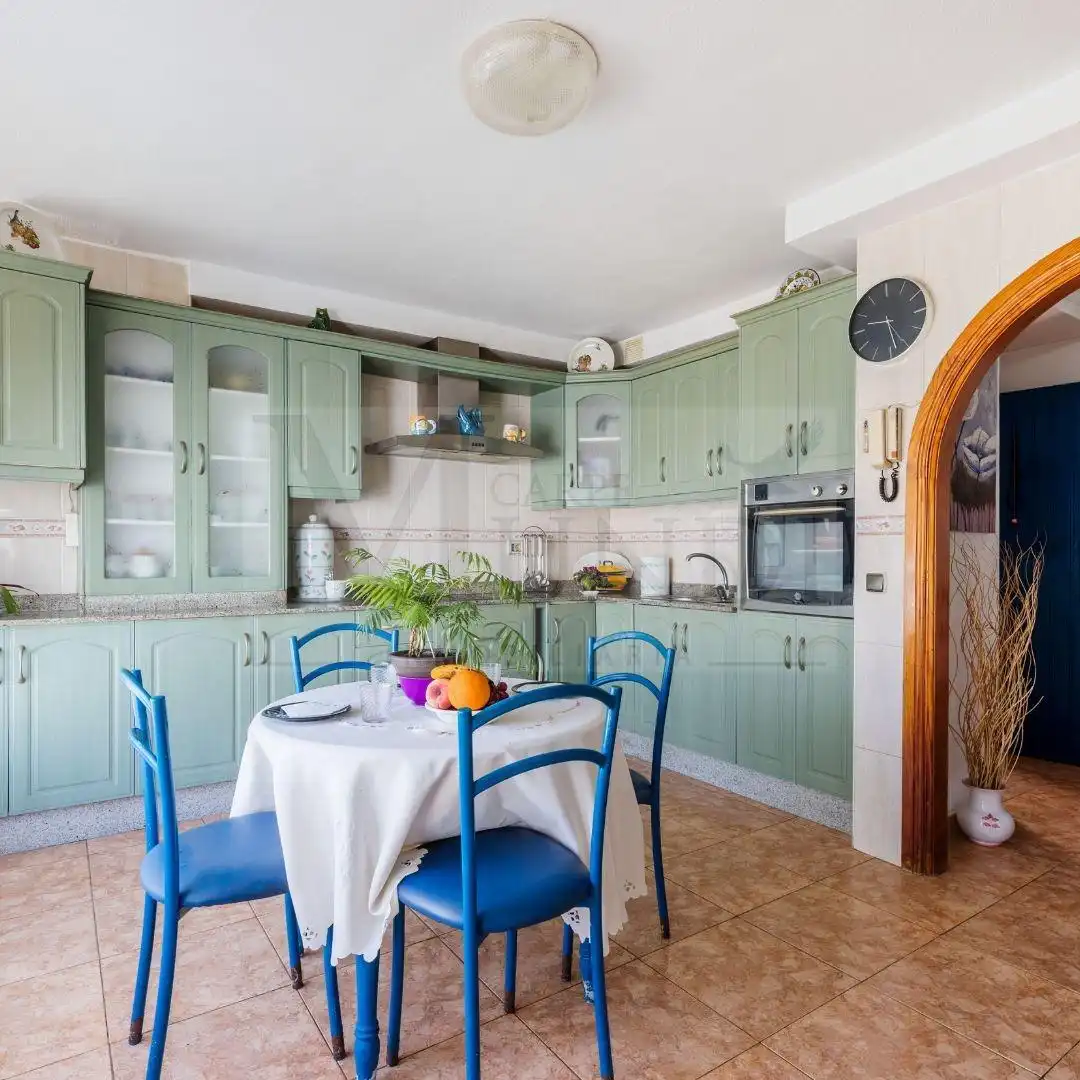 Küche von Maisonette zum Verkauf in La Oliva mit Heizung, Terrasse und Abstellraum