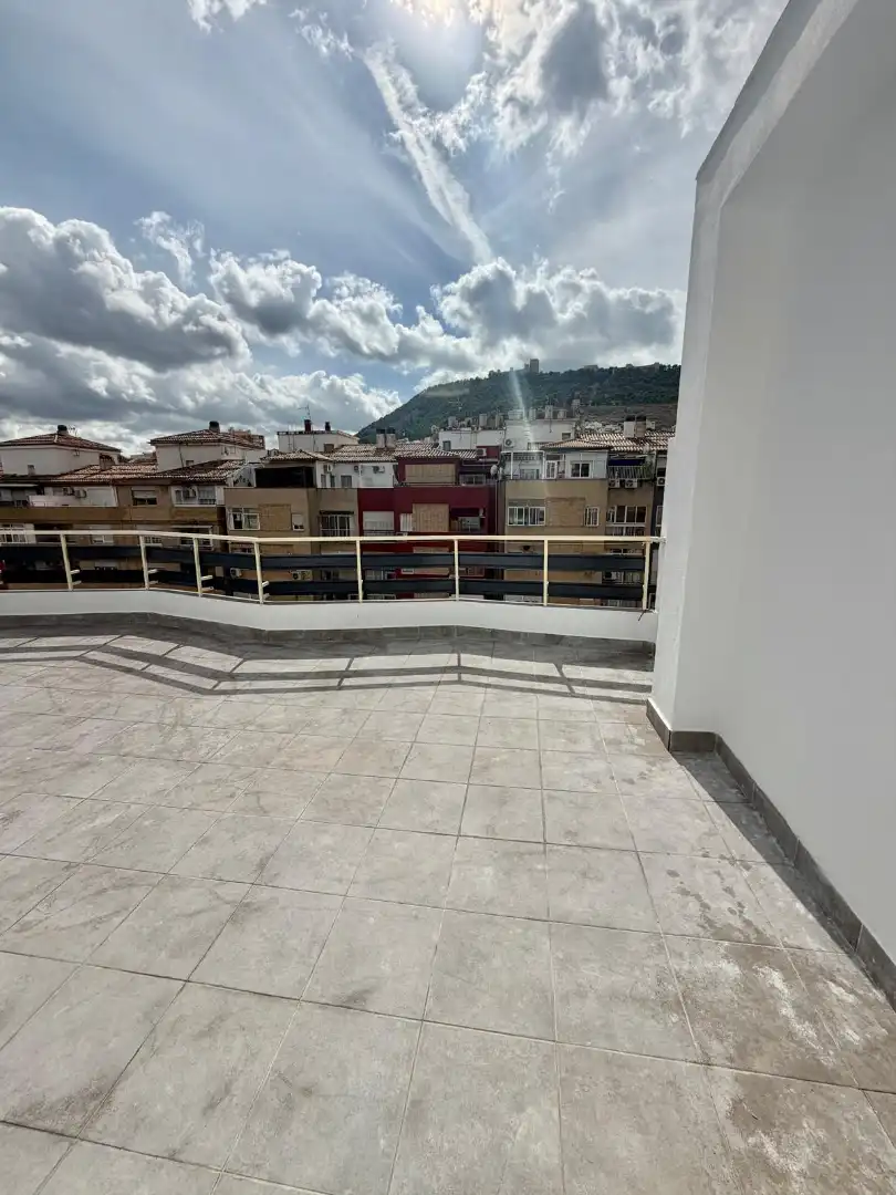 Terraza de Piso en venta en Jaén con Terraza y Balcón