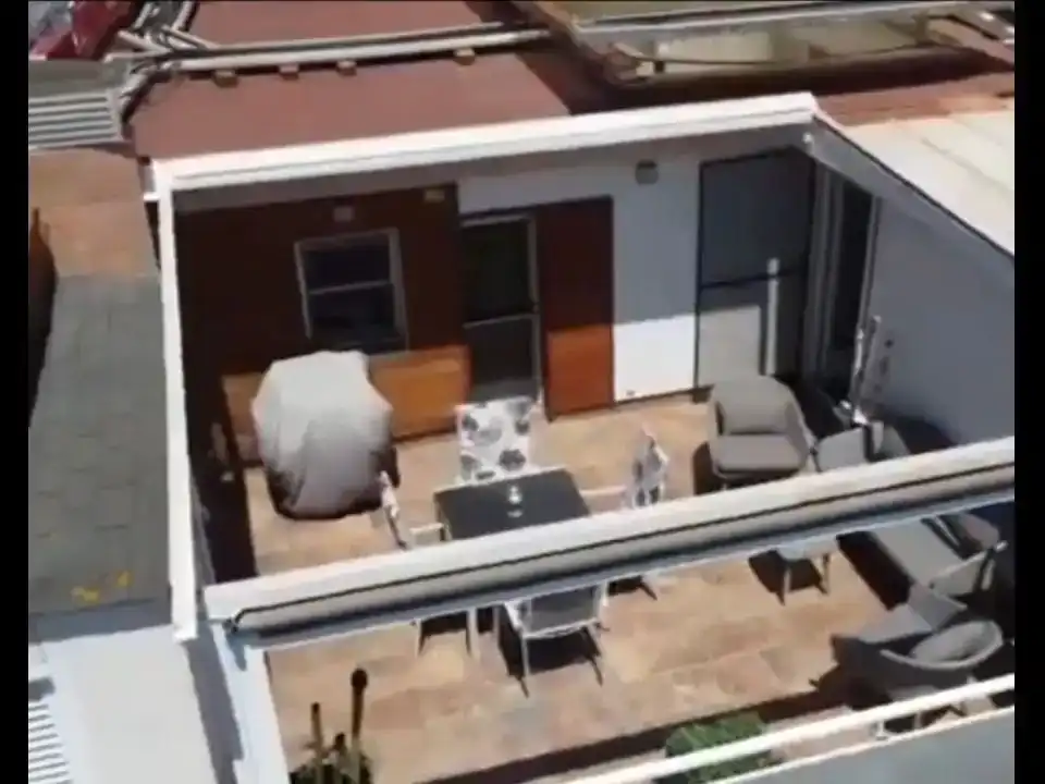 Terraza de Ático en venta en Castelldefels con Aire acondicionado