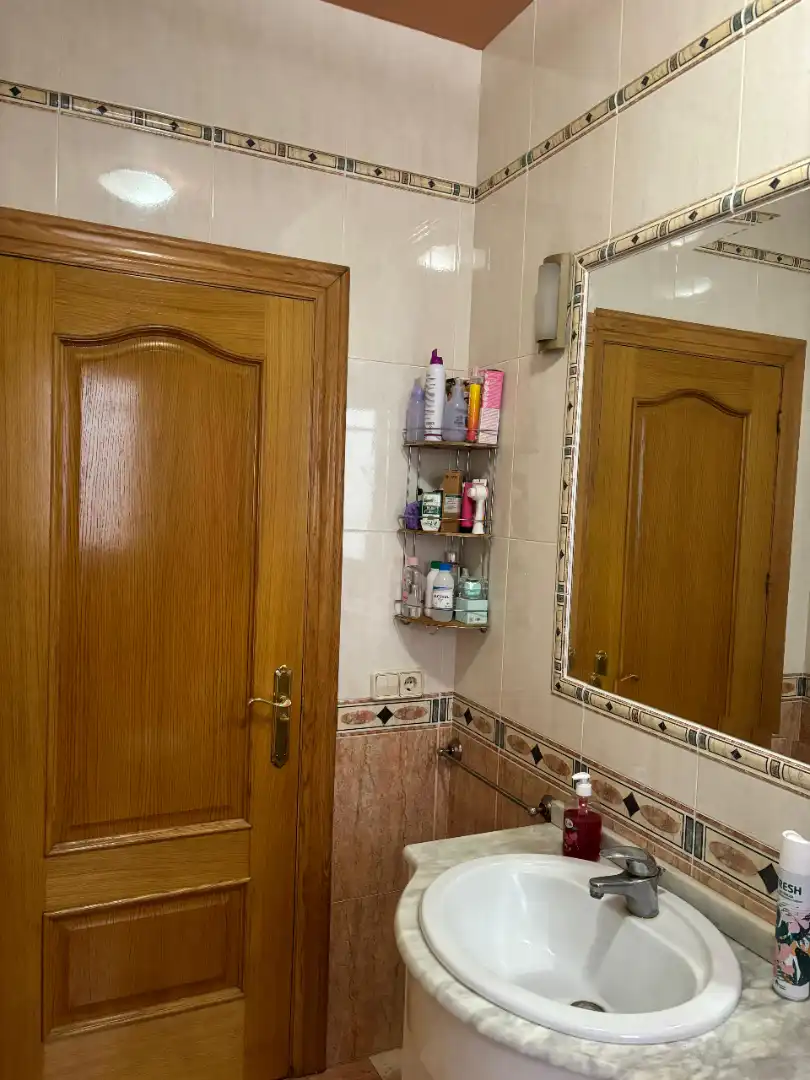 Bathroom of Houses for sale in El Peral    with Heating, Furnished and Balcony