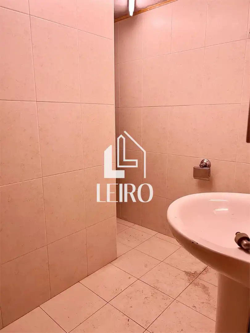 Local comercial de lloguer a Vilagarcía, imagen 7