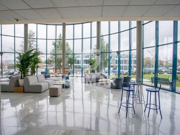 Bureau avec ascenseur à vendre à El Pinar - Punta Galea