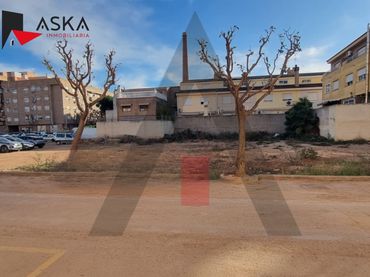 Terreno residencial en venta en Carrer Pintor Benedicto 15