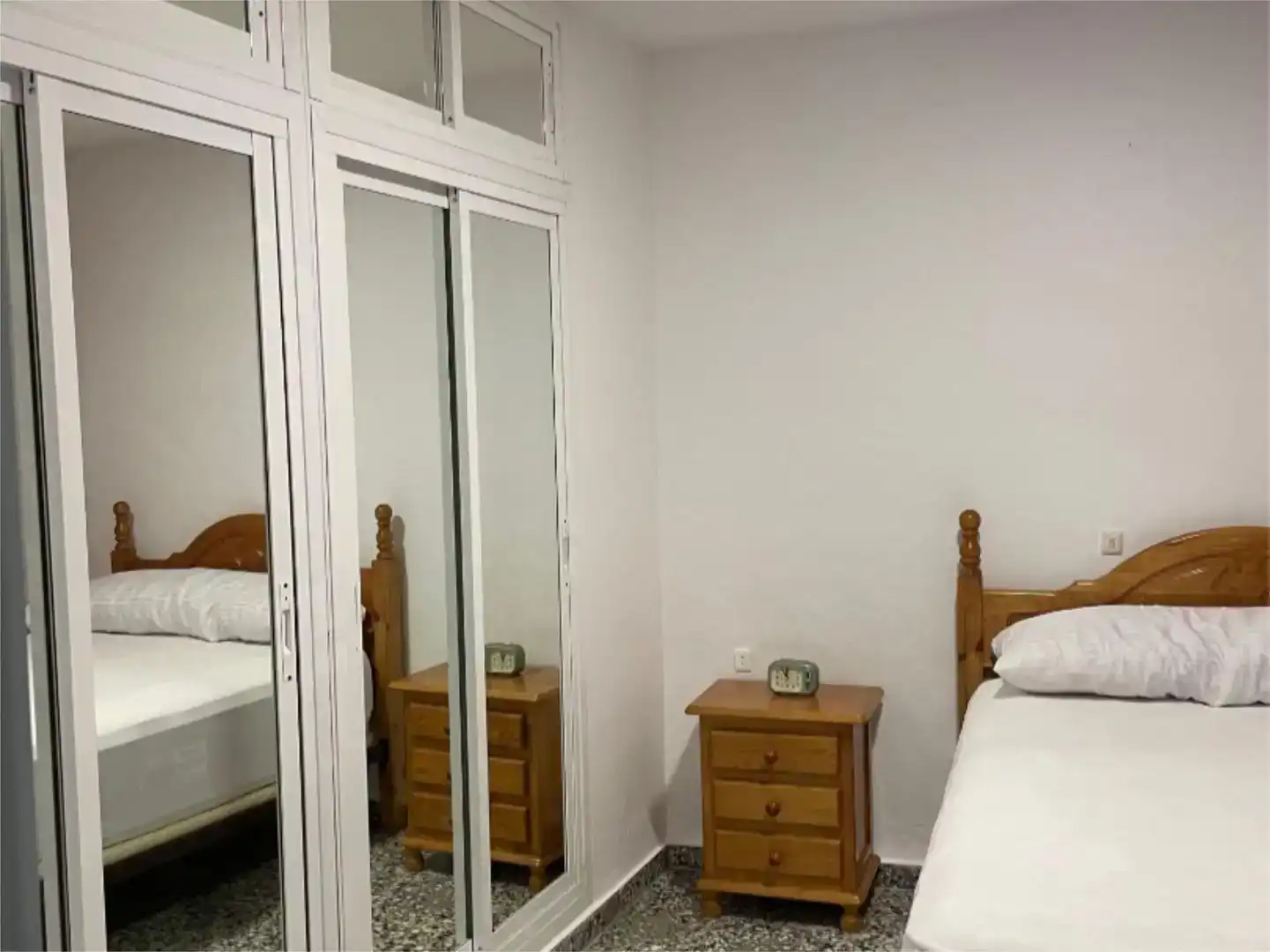 Dormitori de Casa adosada en venda en Igualeja amb Traster, Moblat i Balcó