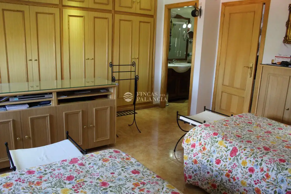 Habitación de Casa o chalet en venta en Soneja con Aire acondicionado, Trastero y Piscina
