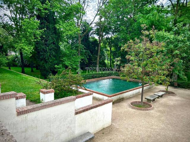 Terreno industrial en Venta en Simancas