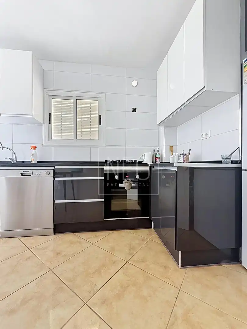 Kitchen of Flat for sale in Atarfe  with Air Conditioner and Balcony