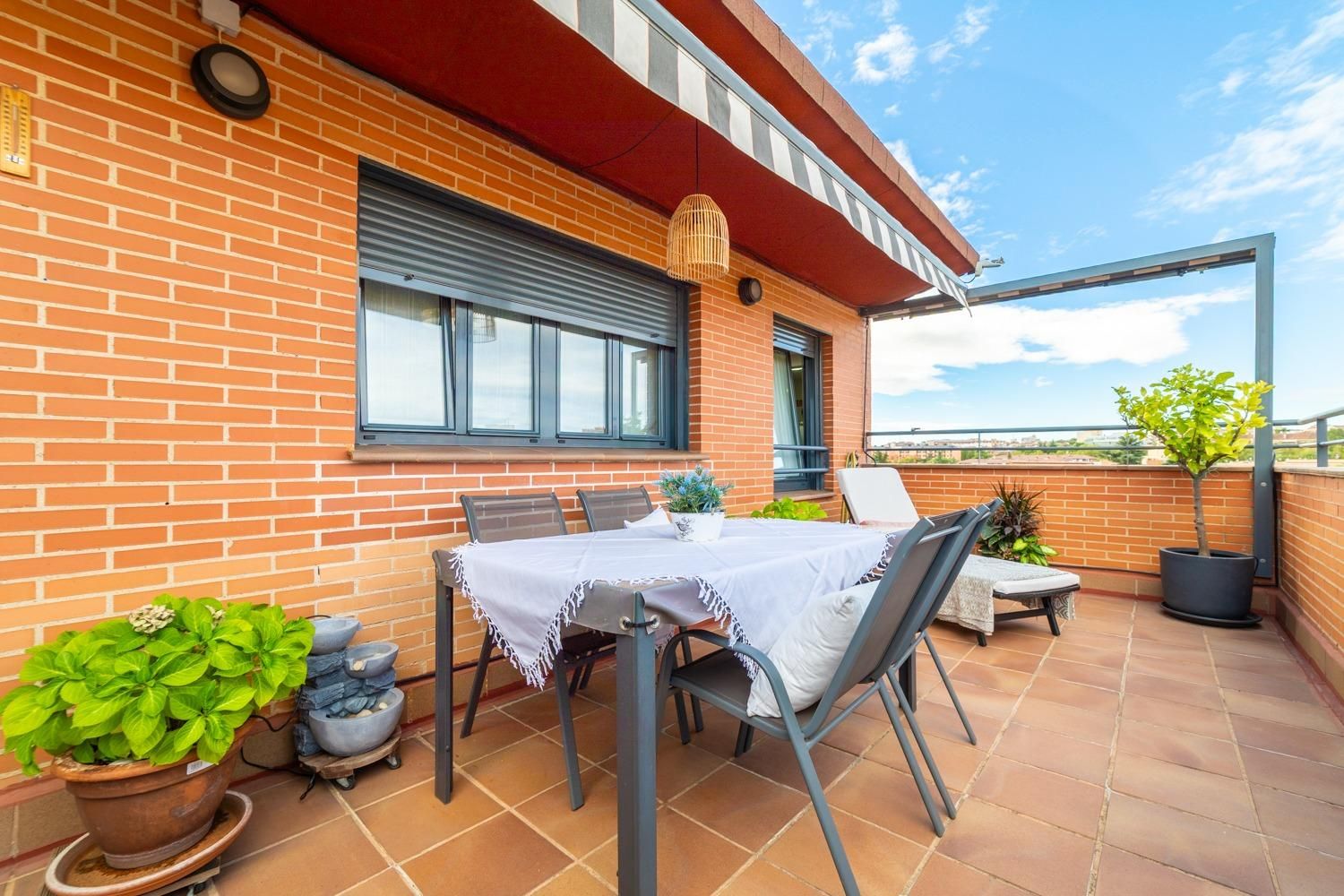 Terrace of Attic for sale in  Madrid Capital  with Heating, Private garden and Parquet flooring