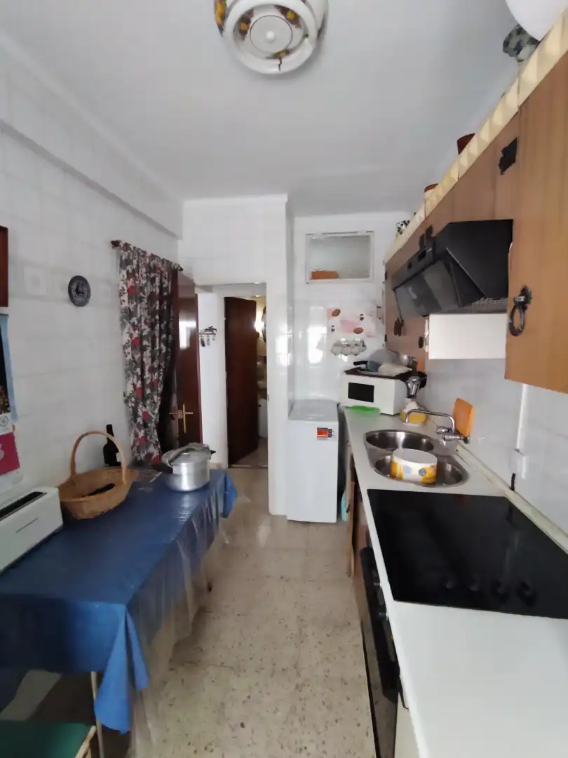 Cuina de Pis en venda en Vejer de la Frontera amb Moblat, Forn i Rentadora