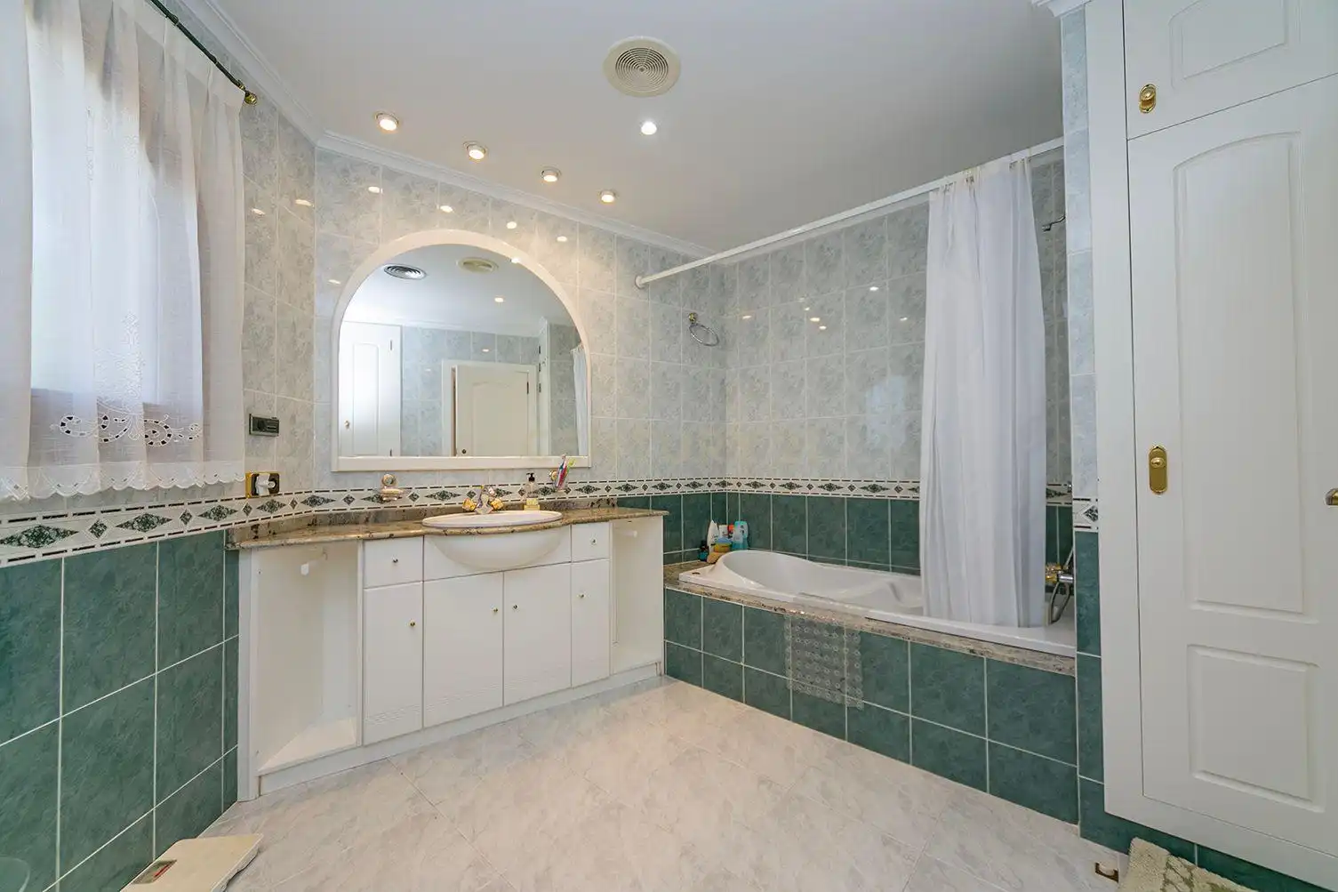 Casa con jardín en venta en La Caleta 2, imagen 28