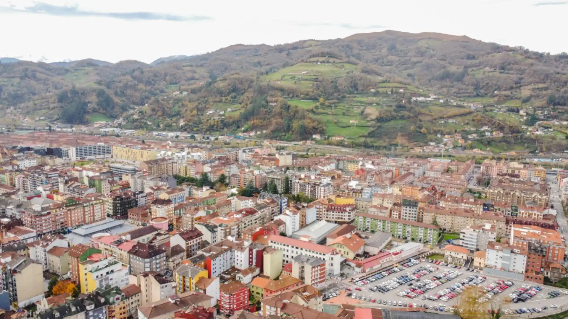 Vista exterior de Casa o chalet en venta en Mieres (Asturias)