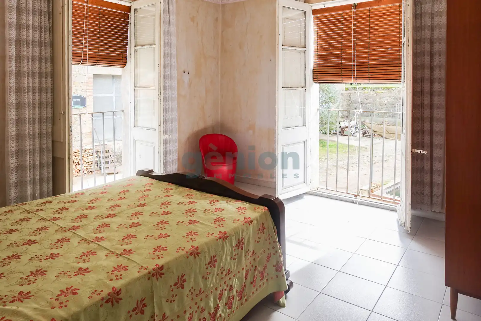 Nave industrial en venta en Sant Joan Les Fonts