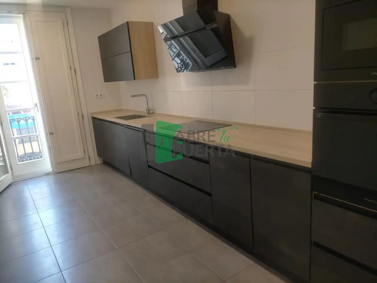 Flat with terrace for sale in Centro, imagen 4