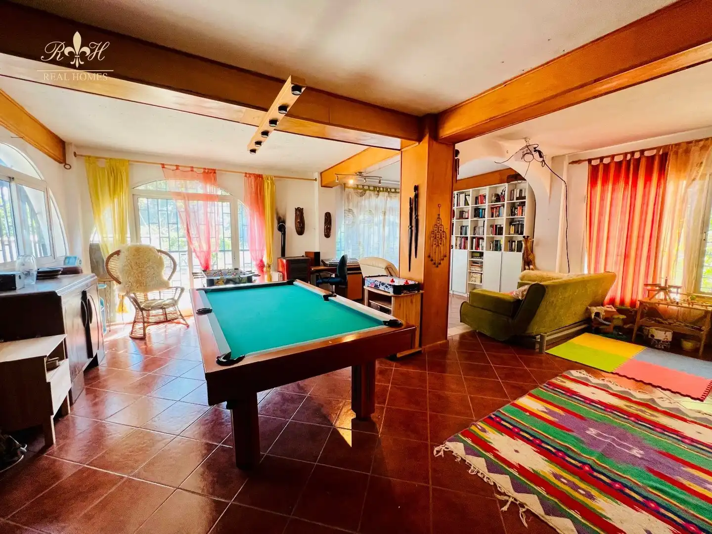 Living room of Houses for sale in L'Alfàs del Pi  with Terrace, Storage room and Swimming Pool