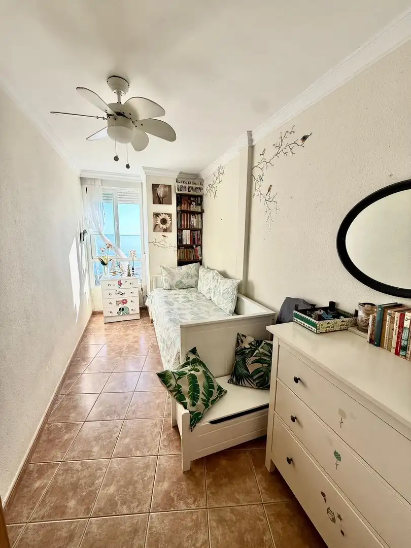 Habitación de Ático de alquiler en Vélez-Málaga con Jardín privado, Terraza y Amueblado