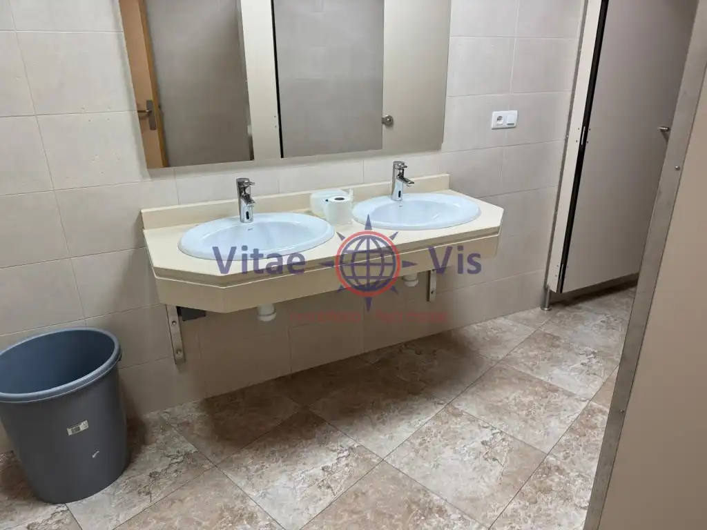Local comercial de lloguer a Avenida Europa, imagen 14